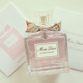 Nước Hoa Mini Miss Dior Blooming 5ml