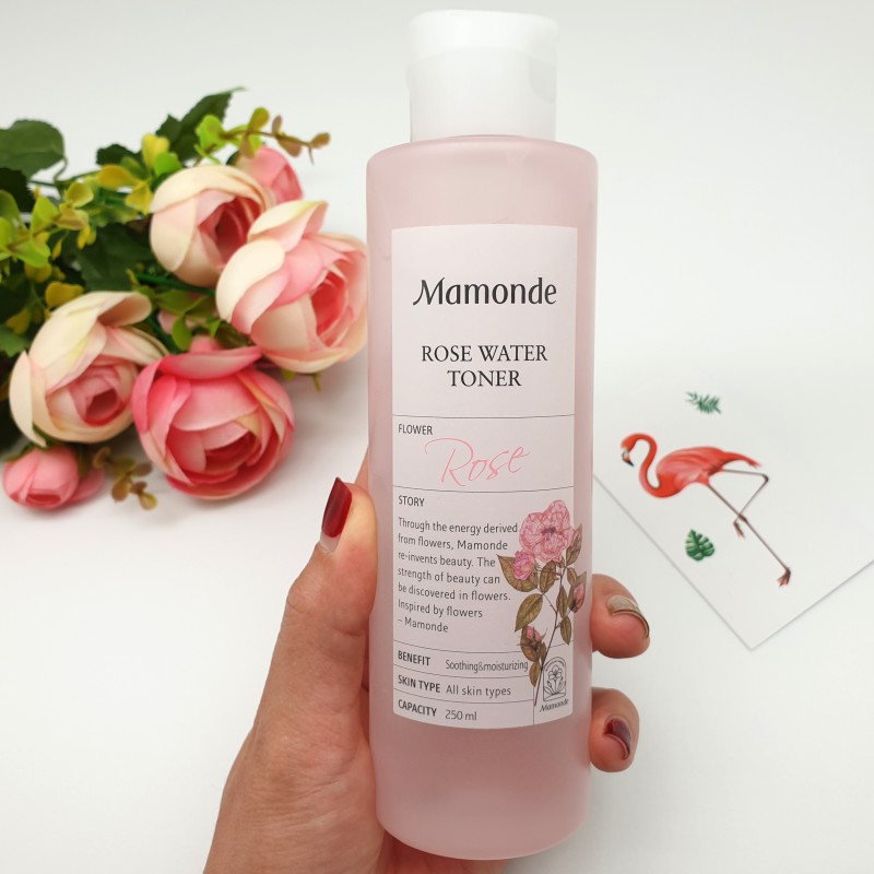 Nước Hoa Hồng Mamonde se khít lỗ chân lông 250ml.