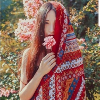 Khăn đi biển vintage họa tiết thổ cẩm