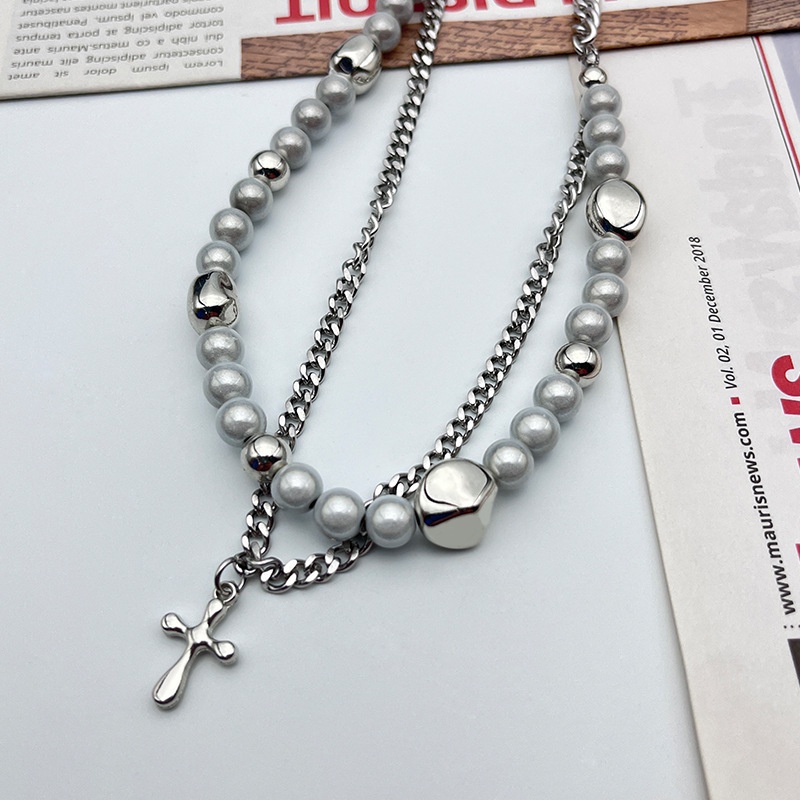 Vòng cổ Hai Lớp Bằng Thép Không Gỉ Phối Ngọc Trai Và Thánh Giá Phản Quang Phong Cách Hip Hop Cho Nữ