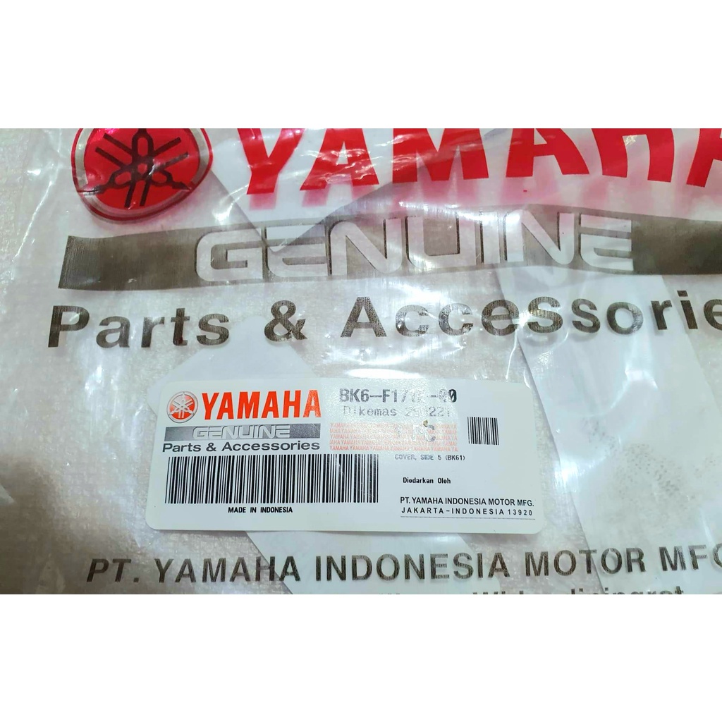 Ốp đuôi mu rùa Yamaha R15v3 chính hãng nhập Indo