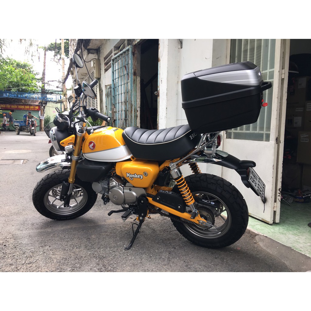 Combo lắp đặt cho xe Monkey gồm thùng givi B32N bold kèm đế MP60N