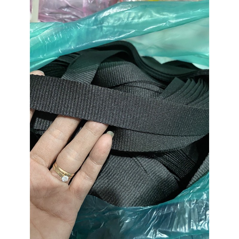 Dây đai mềm loại 2cm và 2,5 cm ; 3 cm giá 70k/kg khoảng 100 mét