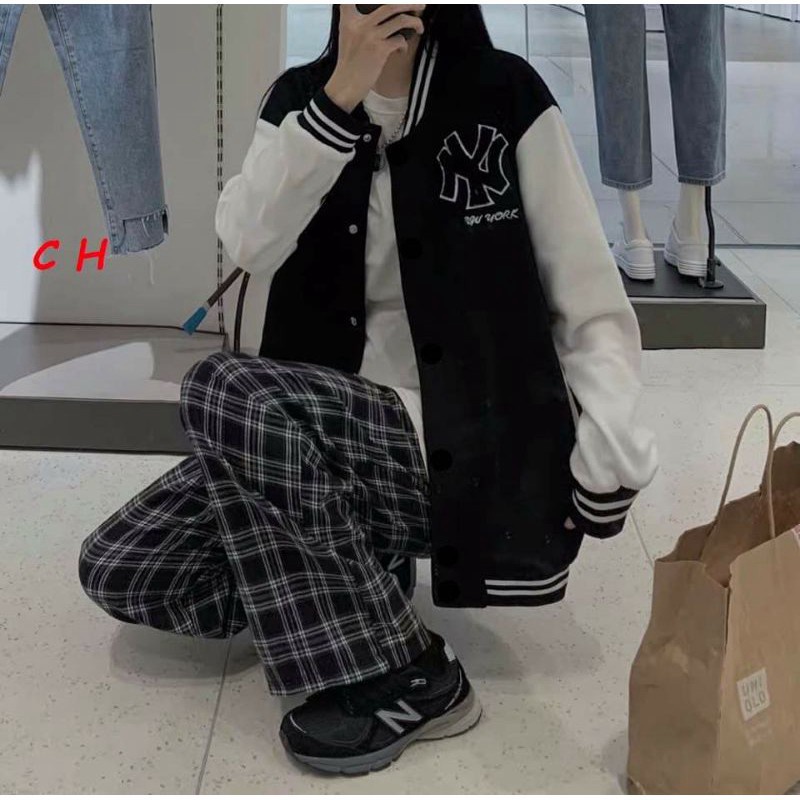 Áo khoác bomber Nv Y new yorkChất gió mềmhàng 1 lớp cổ, tay áo và gấu áo có bo dệt xịnfreesize 50kgphong cách hàn q