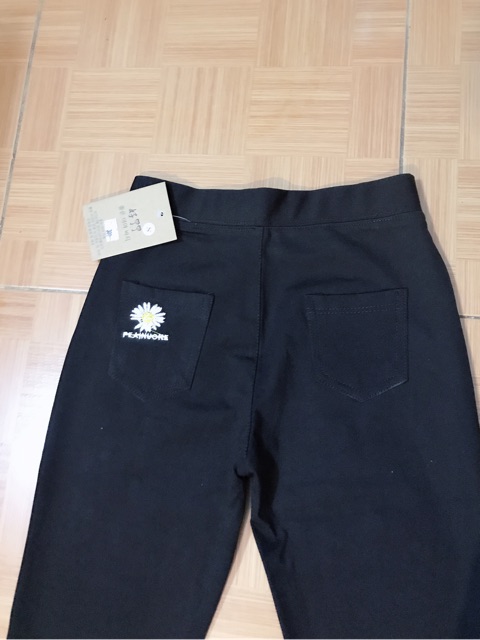 QUẦN LEGGING HOA CÚC SIÊU XINH | BigBuy360 - bigbuy360.vn