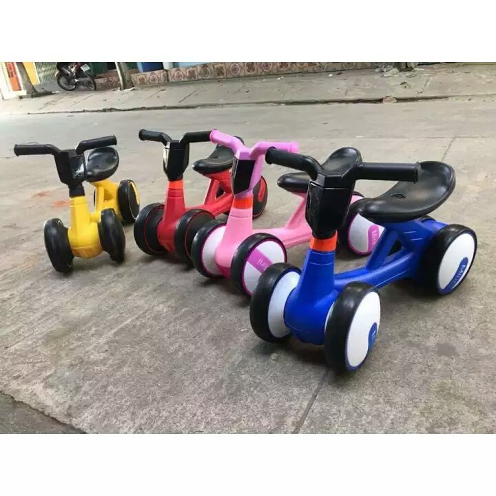 Xe chòi chân thăng bằng Mini Bike (có nhạc + đèn)