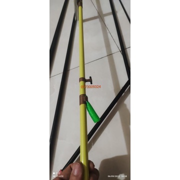 Diều cacbon Cờ Đỏ Sao Vàng, XXX 2m vải riptop full rỗng. Tặng 2 nan dự phòng