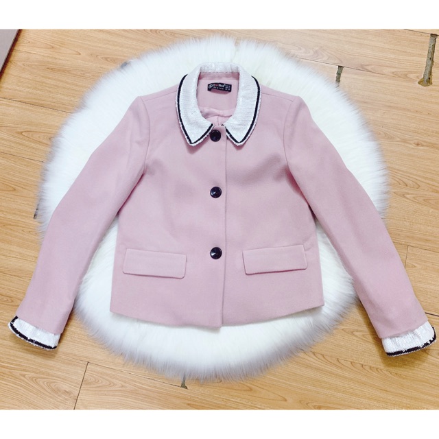 Áo dạ hồng cổ đá