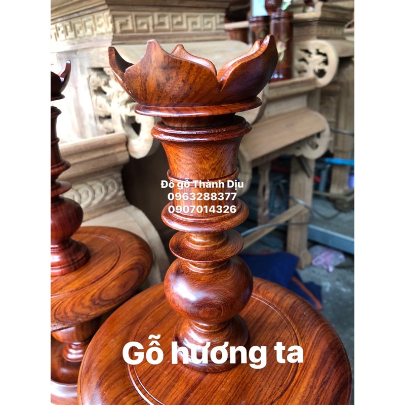 Chân đèn gỗ hương ta gỗ tràm