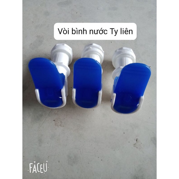 Vòi bình nước Ty liên