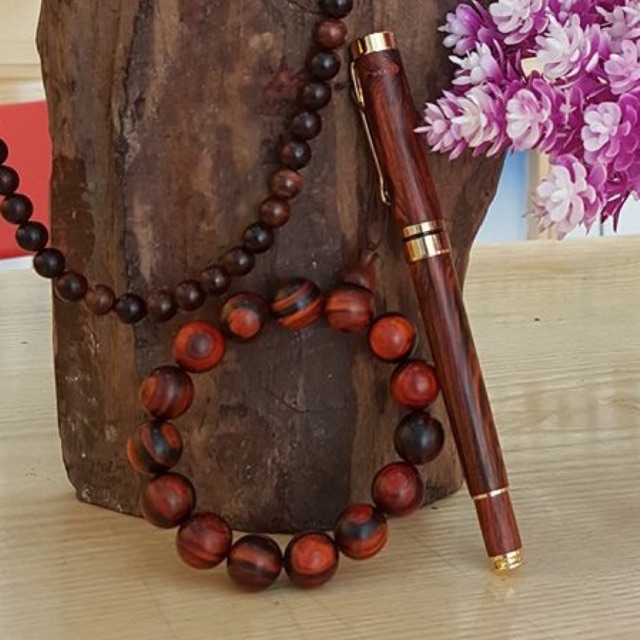 Vòng Tay Gỗ Trắc 1,2cm