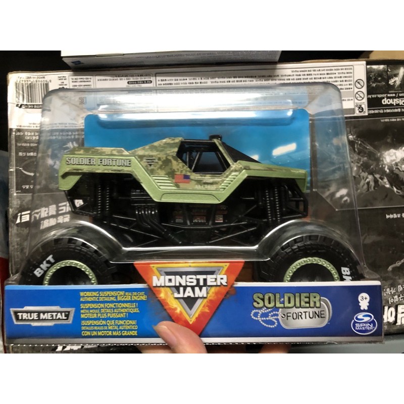 Bộ sưu tập xe Monster jam có hộp