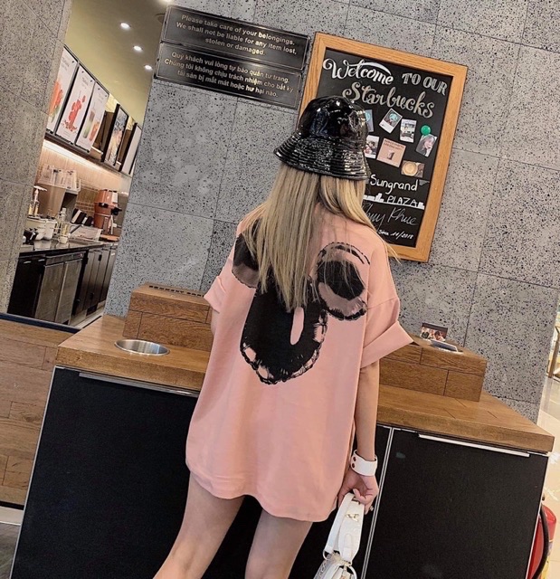 [Mã FAMAYWA giảm 10K đơn 50K] Áo phông thụng Mickey dáng dài - bầu bí bon chen thoải mái | BigBuy360 - bigbuy360.vn
