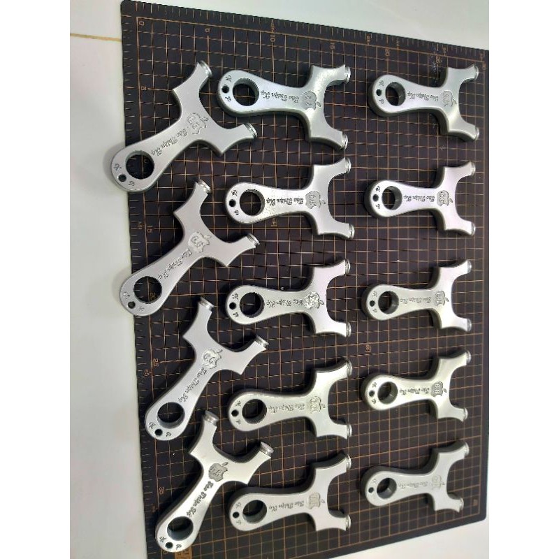 NÁ CAO SU,TÁO CỘT 6,6 BẢN NHÔM BÁN TINH