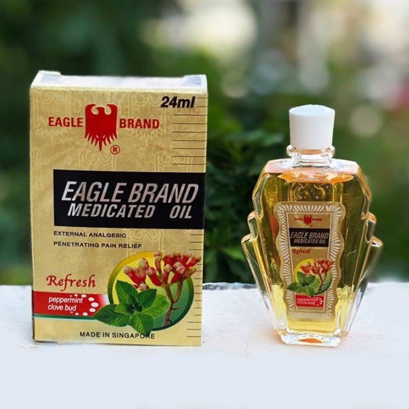 Dầu gió xanh Mỹ Eagle Brand Medicated Oil 24ml