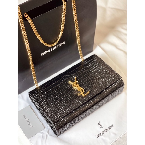 Clutch Y S L crocodile sz25