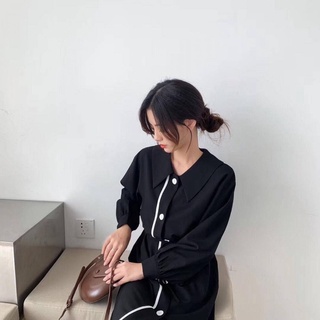 Đầm đen viền trắng siêu sang