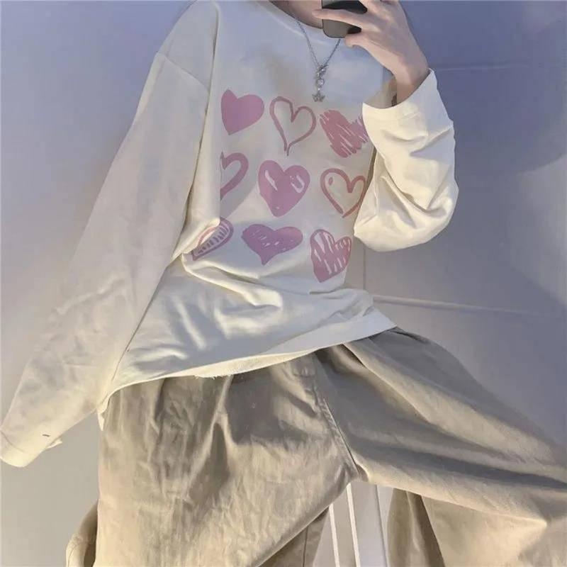 Áo thun tay dài dáng rộng in hình trái tim thời trang mùa thu cho nữ