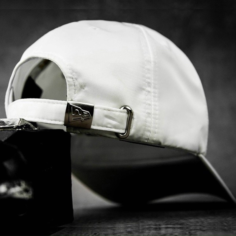 Nón Lưỡi Trai MLB trắng