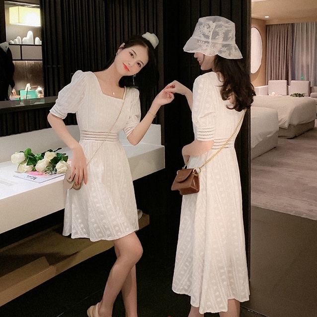 Váy Trắng Tiểu Thư Dự Tiệc Viền Ren, Đồ Đôi Bạn Thân, Cổ Vuông, Bo Eo, Dáng Xòe Nhẹ