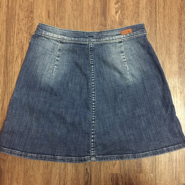 Váy jean thêu sneak peek | BigBuy360 - bigbuy360.vn