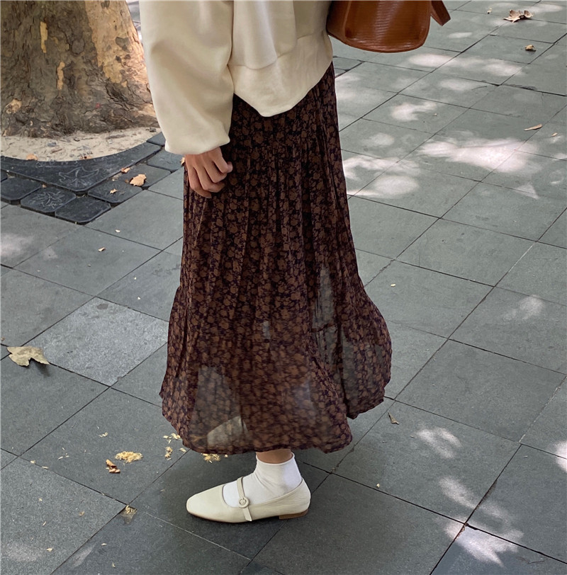 Bộ Áo Thun Dáng Rộng In Chữ + Chân Váy Voan Hoa 37868 | BigBuy360 - bigbuy360.vn