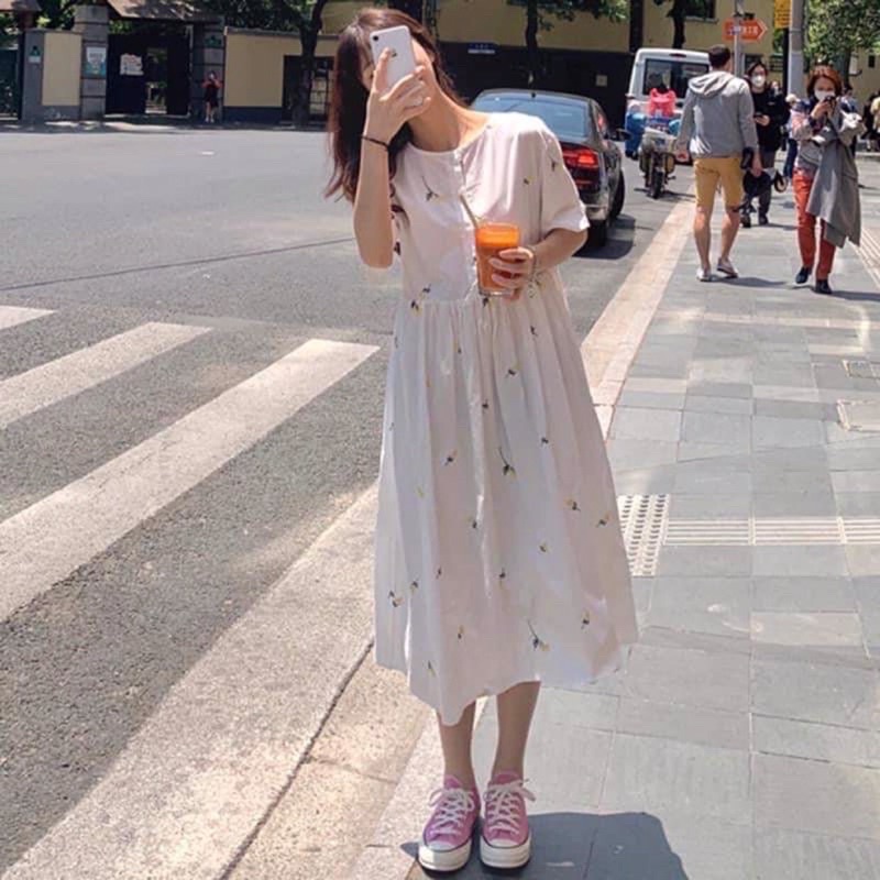 [Ảnh thật/Video] Đầm babydoll cúc trước hoạ tiết hoa nhí nhẹ nhàng phong cách ulzzang Váy hoa thêu xinh