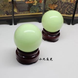 Chuỗi Hạt Đá Dạ Quang Phát Sáng Độc Đáo