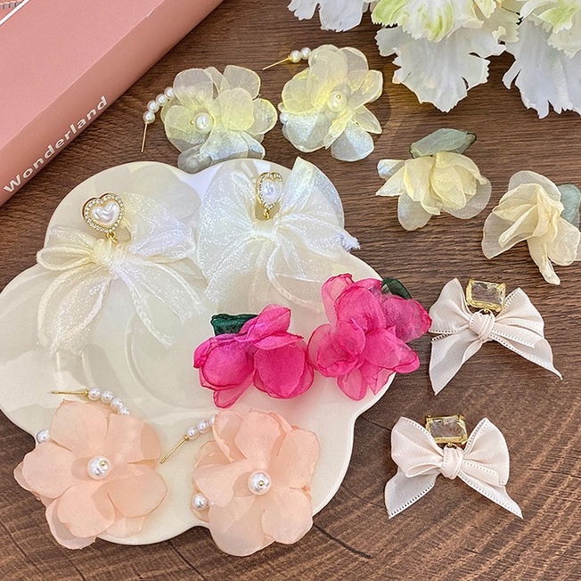 Bông Tai Hình Hoa Đính Ngọc Trai Phong Cách Hàn Quốc Thời Trang Cho Nữ