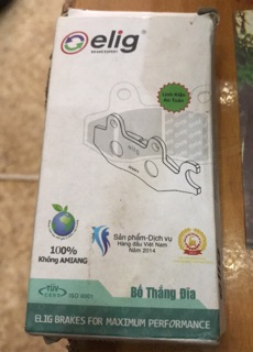 Má phanh Airblade click má trước