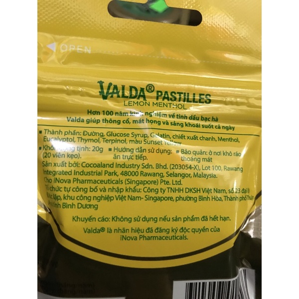 kẹo valda pastilles lemon menthol hơn 100 năm kinh nghiệm về tinh dầu bạc hà, giúp thông cổ,mát họng,sảng khoái(malaysia