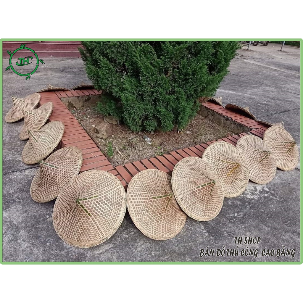 Nón lá - nón chóp nhọn dân tộc decor
