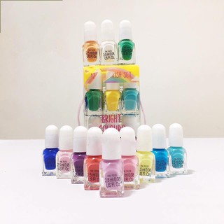 Set 12 sơn móng tay Primark cho bé