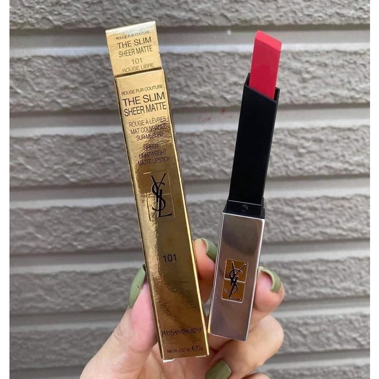Son YSL SLIM 101 Rouge Libre