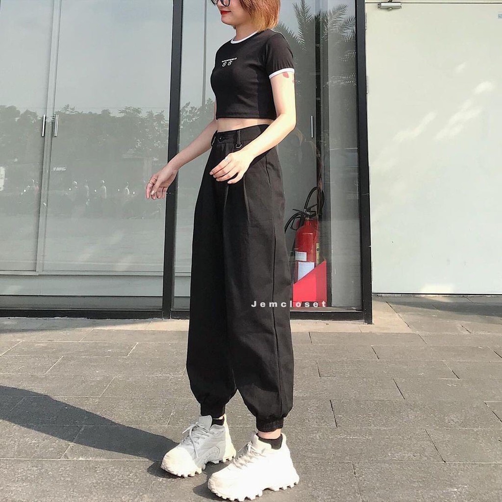 [RẺ VÔ ĐỊCH] Áo Croptop Chữ Hàn Bo Viền Cổ Siêu Hot