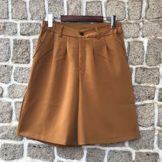 Quần lửng nữ ống rộng dài 52cm