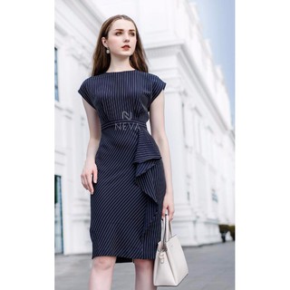 có kho hình thật may kỹ,Đầm body sọc xanh đen bèo eo, tay cánh dơi, che khuyết điểm, chuẩn shop siêu hot