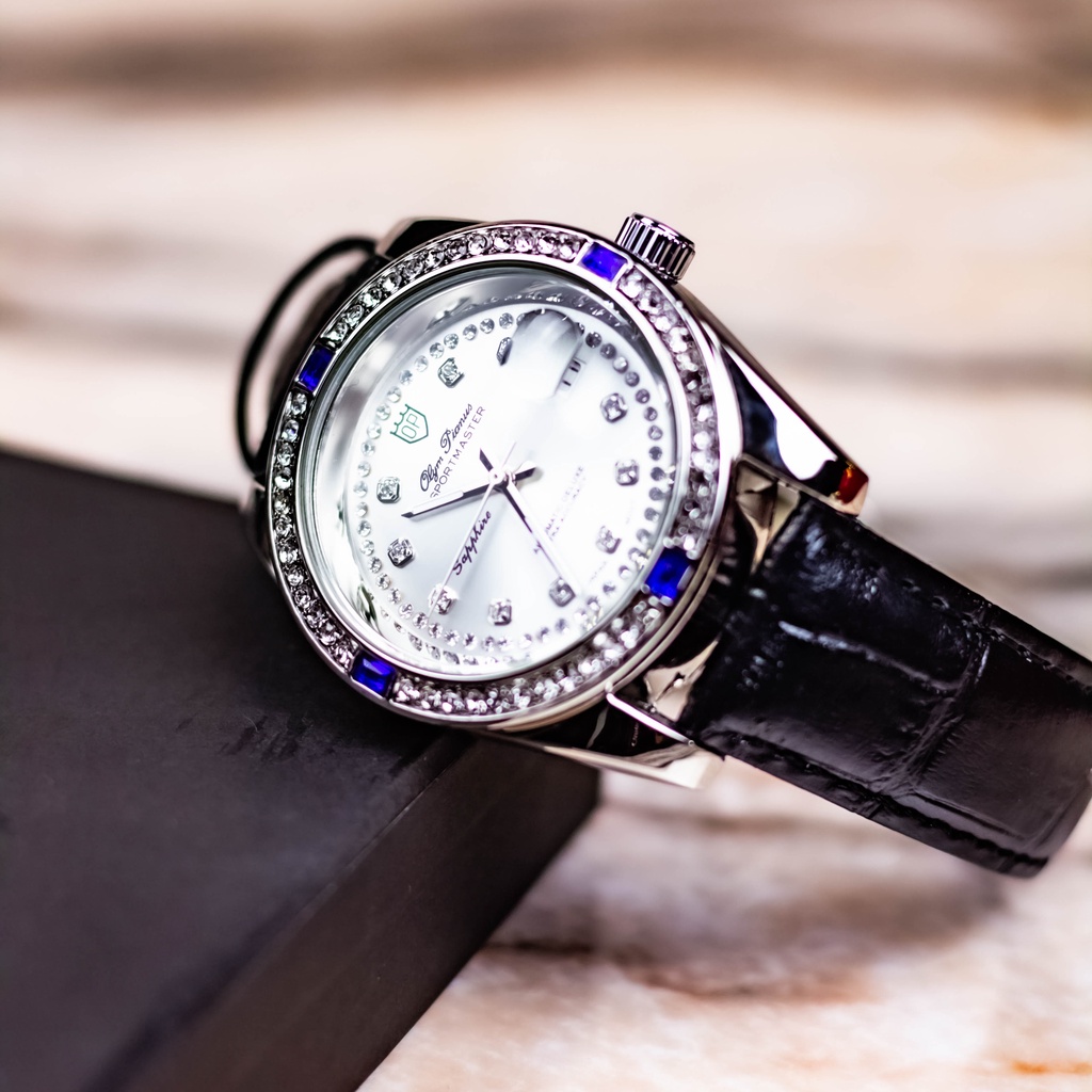 Đồng Hồ Nam dây da OLYM PYANUS Viền Đính Đá Nhân Tạo Đẳng Cấp cho nam giới | BigBuy360 - bigbuy360.vn