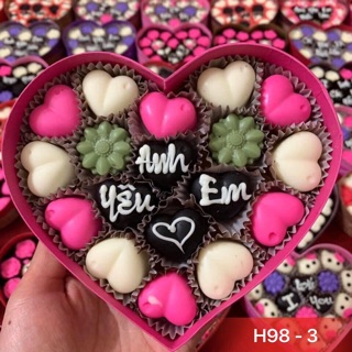 Socola valentine (hộp 18 viên)