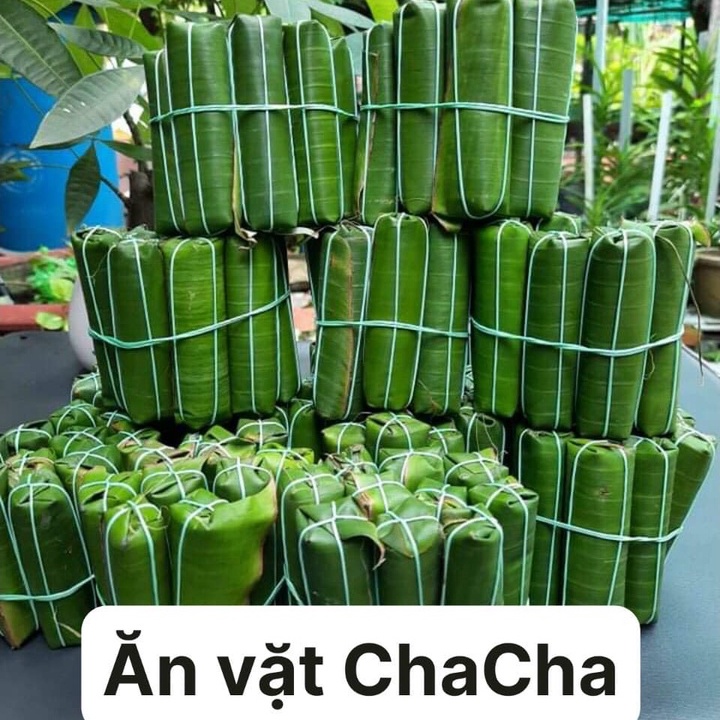 Set 10 cây nem chua thanh hoá dành làm món nhậu hoặc ăn vặt lai rai, đồ ăn vặt sài gòn