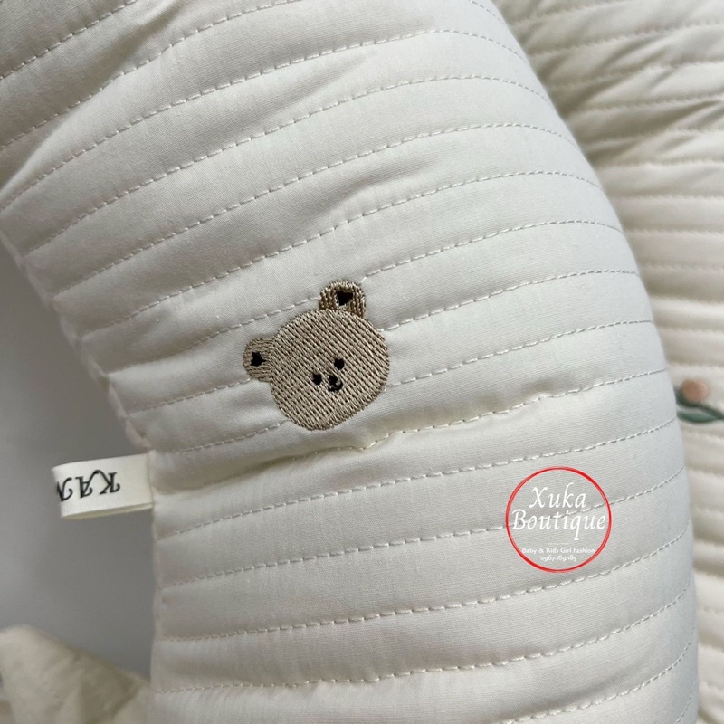 Gối Ôm Cotton Cao Cấp KAMIMI Cho Bé Thêu Gấu Oliu style Hàn Quốc (MSG100)