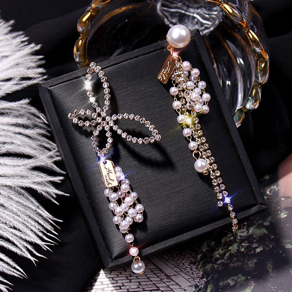 Hoa tai dáng dài đính đá và hạt ngọc trai mặt hình cánh bướm xinh xắn cho nữ