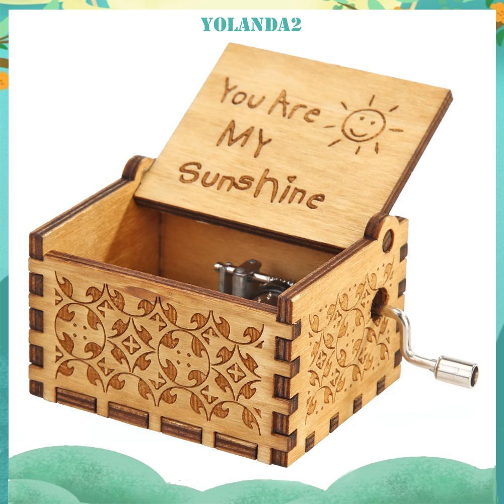 Hộp Nhạc Bằng Gỗ Khắc Họa Tiết Cổ Điển