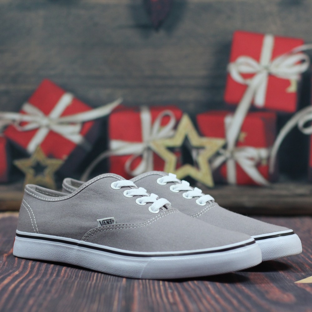 Giày Sneaker Nam Vns Classic Màu Xám nhạt