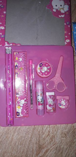 Bộ dụng cụ học tập cho bé 9 món