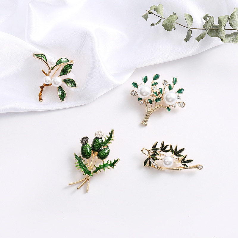 Ghim Cài Áo Hình Chiếc Lá Phong Cách Retro Thời Trang Cho Nữ