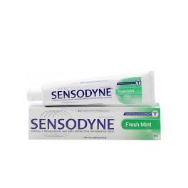 Kem đánh răng Sensodyne 100ml Thái Lan