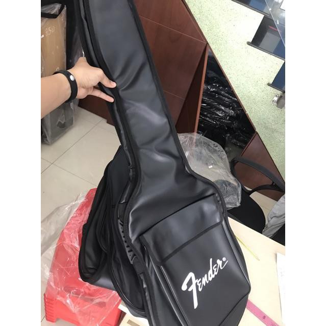 Bao da 3 lớp đàn guitar điện Fender chắc chắn bền bỉ - phù hợp với mọi người màu đen