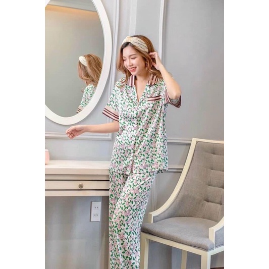 Pijama Doremon cộc dài lá hoa lụa