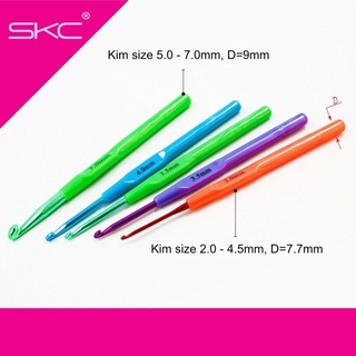 Kim móc áo len sợi SKC màu tùy size từ 2.0-4.0mm